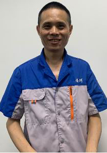 Design Manager Mr. He