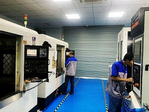 CNC-manufacturing-work-shop