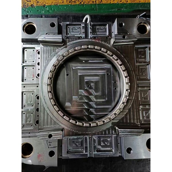 injection mold_rayingmould_